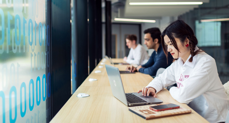 راهنمای سریع ثبت نام دانشگاه در انگلستان 2 روش های ثبت نام در دانشگاه های انگلستان