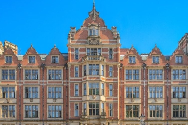 دانشگاه های انگلیس 1 دانشکده اقتصاد و علوم سیاسی لندن