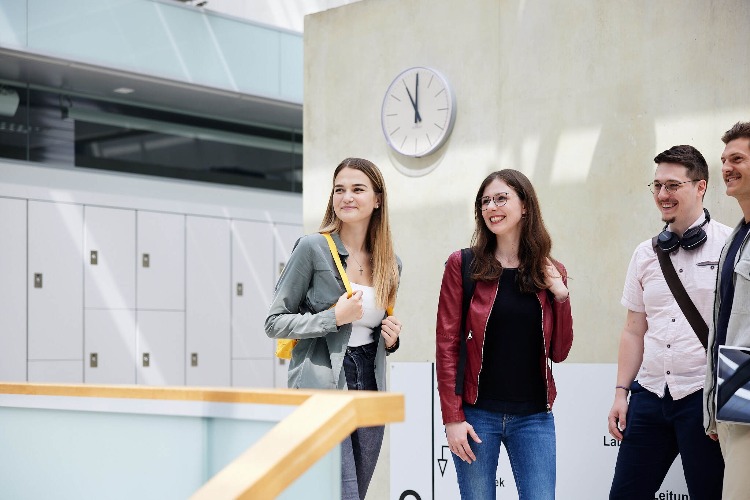 تحصیل در اتریش 10 بهترین زمان برای اقدام به اپلای تحصیلی اتریش