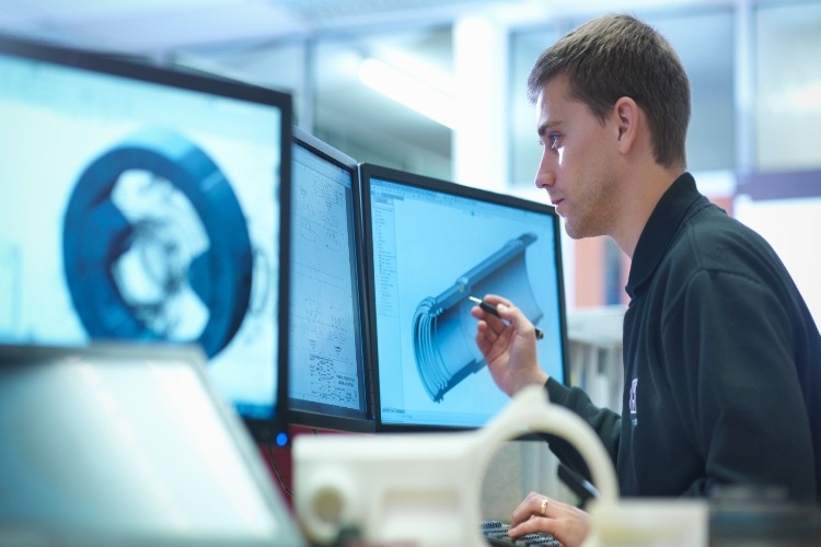 موسسه امگا ویزا پل ارتباطی شما با تحصیل مهندسی در انگلیس