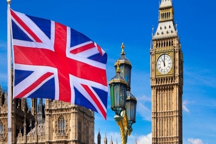 کار دانشجویی در انگلیس