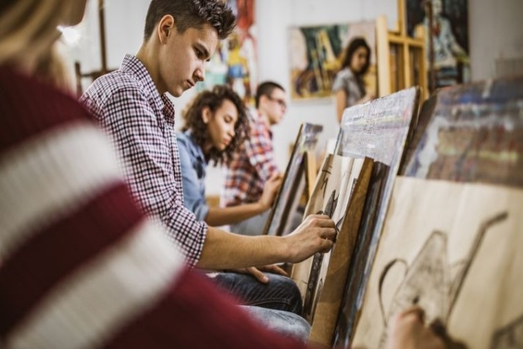 تحصیل هنر در اتریش 4 مقایسه تحصیل هنر در اتریش با سایر مقاصد هنری اروپا